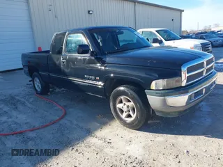 1997 Dodge 1500 with VIN 3B7HC13Y5VG752894, listed as a IAAI auction lot 41659399 with 184,843 mi miles and . Bid and sale history available at DreamBid. Image 1.