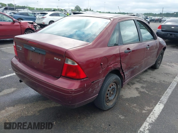 2006 Ford Focus S with VIN 1FAFP34N76W187875, listed as a IAAI auction lot 42758797 with 126,346 mi miles and . Bid and sale history available at DreamBid. Image 4.