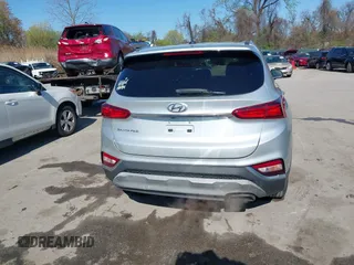 2019 Hyundai Santa Fe SE with VIN 5NMS23AD3KH030862, listed as a IAAI auction lot 41946700 with 198,264 mi miles. Bid and sale history available at carsss.com. Image 16.
