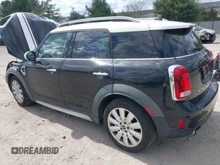 2019 MINI Countryman Cooper S z VIN WMZYT3C53K3E97116, wystawiony jako IAAI lot #42059638 z przebiegiem 72 951 mil mil oraz . Historia ofert i sprzedaży dostępna na DreamBid. Obrazek 3.