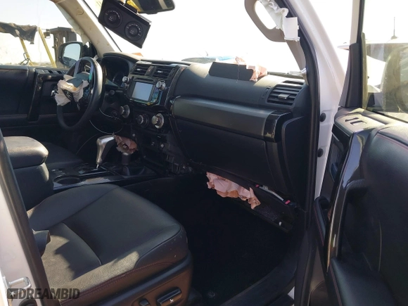 2019 Toyota 4Runner SR5 with VIN JTEBU5JR4K5659014, listed as a IAAI auction lot 41369141 with 90,376 mi miles. Bid and sale history available at carsss.com. Image 5.