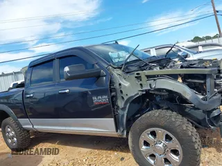 2016 Ram 2500 Laramie with VIN 3C6UR5FL8GG217024, listed as a IAAI auction lot 40235735 with 82,212 mi miles. Bid and sale history available at carsss.com. Image 14.