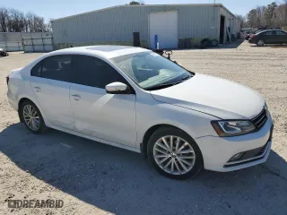 2016 Volkswagen Jetta Sedan 1.8T SEL with VIN 3VWL17AJ3GM221476, listed as a Copart auction lot 48393715 with 136,407 mi miles and Salvage Title. Bid and sale history available at carsss.com. Image 4.
