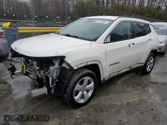 2018 Jeep Compass Altitude with VIN 3C4NJDBBXJT331696, listed as a Copart auction lot 44139355 with 107,443 mi miles and Salvage Title. Bid and sale history available at carsss.com. Image 1.
