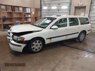 2001 Volvo V70 с VIN YV1SW53D011006843, выставлен на аукционе IAAI как лот 41582749 с пробегом 243 272 миль миль и . История ставок и продаж доступна на DreamBid. Изображение 2.