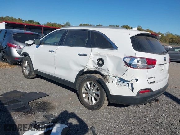 2016 Kia Sorento LX with VIN 5XYPGDA50GG136693, listed as a IAAI auction lot 40649800 with 67,281 mi miles. Bid and sale history available at carsss.com. Image 3.