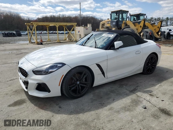 2021 BMW Z4 sDrive30i with VIN WBAHF3C09MWX24087, listed as a Copart auction lot 52036575 with 0 mi miles and Salvage Title. Bid and sale history available at carsss.com. Image 1.