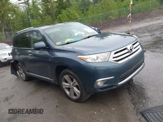 2012 Toyota Highlander Limited с VIN 5TDDK3EH8CS173407, выставлен на аукционе IAAI как лот 42327833 с пробегом 128 909 миль миль и . История ставок и продаж доступна на DreamBid. Изображение 1.