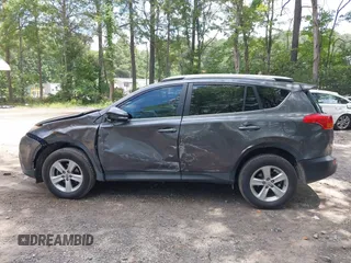 2013 Toyota RAV4 XLE z VIN 2T3WFREVXDW018895, wystawiony jako IAAI lot #42776863 z przebiegiem 249 634 mil mil oraz . Historia ofert i sprzedaży dostępna na DreamBid. Obrazek 14.