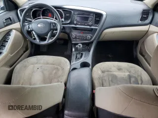 2011 Kia Optima LX z VIN KNAGM4A72B5116910, wystawiony jako Copart lot #55839845 z przebiegiem 187 943 mil mil oraz Szkoda całkowita • Salvage title. Historia ofert i sprzedaży dostępna na DreamBid. Obrazek 8.