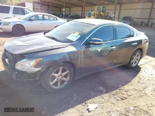 2011 Nissan Maxima 3.5 SV with VIN 1N4AA5AP8BC843557, listed as a IAAI auction lot 41341403 with 179,885 mi miles. Bid and sale history available at carsss.com. Image 2.