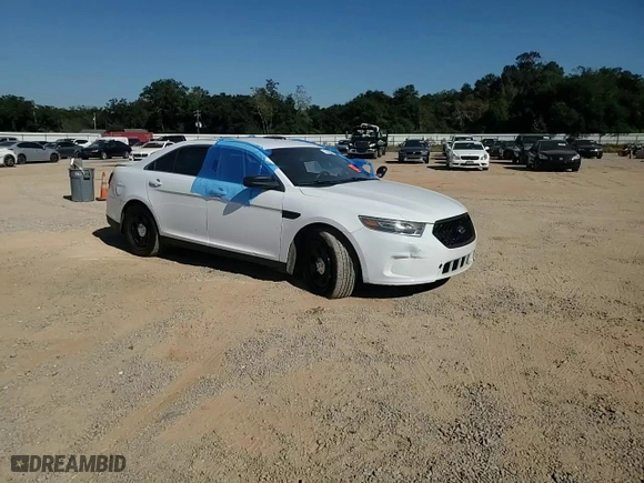 2015 Ford Sedan Police Interceptor with VIN 1FAHP2L80FG167962, listed as a Copart auction lot 77085564 with 121,447 mi miles and Salvage Title. Bid and sale history available at carsss.com. Image 11.