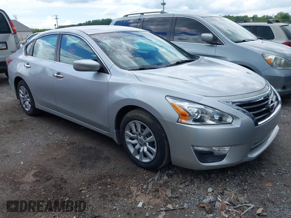 2014 Nissan Altima 2.5 S with VIN 1N4AL3AP5EN220856, listed as a IAAI auction lot 42176401 with 85,339 mi miles. Bid and sale history available at carsss.com. Image 1.