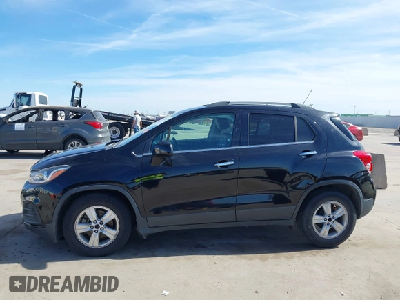 2018 Chevrolet Trax LT with VIN 3GNCJLSB7JL322947, listed as a IAAI auction lot 41820684 with 115,888 mi miles. Bid and sale history available at carsss.com. Image 15.