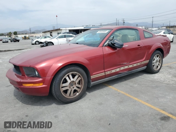 2007 Ford Mustang Deluxe z VIN 1ZVHT80N075308557, wystawiony jako Copart lot #58405905 z przebiegiem 132 271 mil mil oraz Czysty tytuł • Clean title. Historia ofert i sprzedaży dostępna na DreamBid. Obrazek 1.