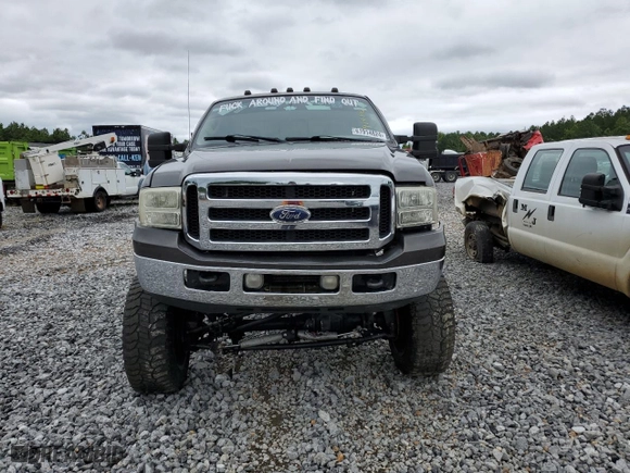 2006 Ford Super Duty F-350 SRW XL with VIN 1FTWW31P16EB82597, listed as a Copart auction lot 61914824 with 0 mi miles and Clean Title. Bid and sale history available at carsss.com. Image 5.
