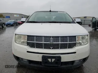 2009 Lincoln MKX with VIN 2LMDU68C99BJ09673, listed as a Copart auction lot 86646834 with 121,835 mi miles and Salvage Title. Bid and sale history available at DreamBid. Image 5.