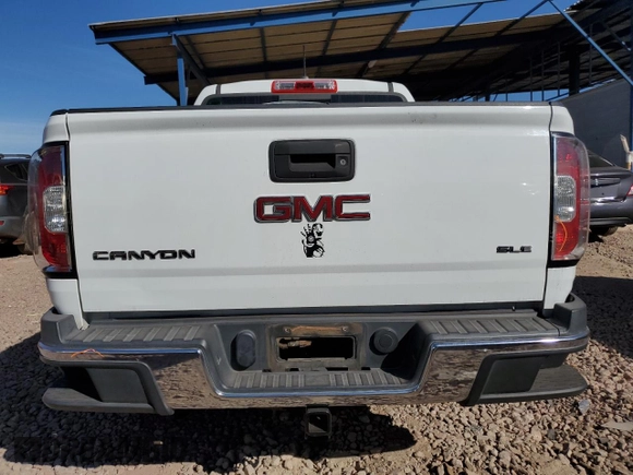 2017 GMC Canyon 2WD SLE with VIN 1GTG5CEN2H1142314, listed as a Copart auction lot 44445105 with 74,584 mi miles and Salvage Title. Bid and sale history available at carsss.com. Image 6.