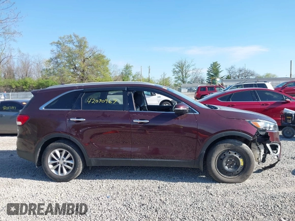 2017 Kia Sorento LX with VIN 5XYPG4A37HG255017, listed as a IAAI auction lot 42090967 with 122,021 mi miles. Bid and sale history available at carsss.com. Image 14.