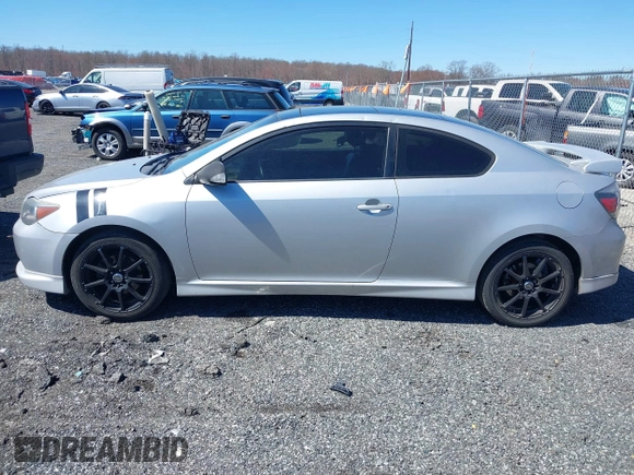 2005 Scion tC with VIN JTKDE177250058672, listed as a IAAI auction lot 41897545 with 194,989 mi miles. Bid and sale history available at carsss.com. Image 14.