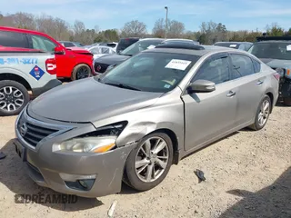 2014 Nissan Altima SV with VIN 1N4AL3AP5EC328776, listed as a IAAI auction lot 41835169 with 182,753 mi miles and . Bid and sale history available at DreamBid. Image 17.