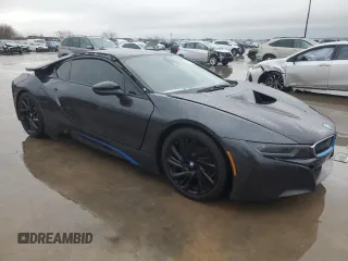 2016 BMW i8 z VIN WBY2Z2C54GV674732, wystawiony jako Copart lot #86660234 z przebiegiem 57 200 mil mil oraz Czysty tytuł • Clean title. Historia ofert i sprzedaży dostępna na DreamBid. Obrazek 4.