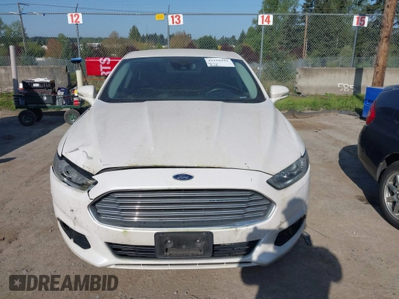 2016 Ford Fusion Titanium Hybrid with VIN 3FA6P0RU2GR357739, listed as a IAAI auction lot 42120441 with 151,201 mi miles. Bid and sale history available at carsss.com. Image 12.