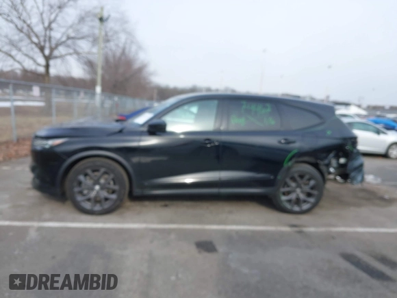 2024 Acura MDX w/A-Spec Package with VIN 5J8YE1H04RL014754, listed as a IAAI auction lot 41335377 with 15,815 mi miles. Bid and sale history available at carsss.com. Image 14.