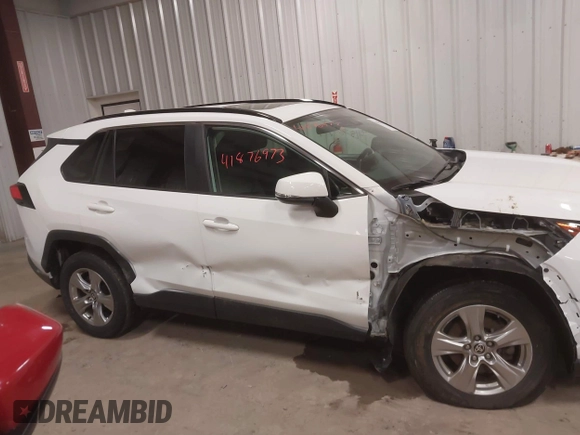 2023 Toyota RAV4 XLE with VIN 2T3P1RFV6PW345106, listed as a IAAI auction lot 41876973 with 43,392 mi miles. Bid and sale history available at carsss.com. Image 14.