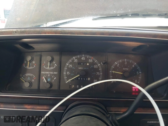1991 Ford F-250 with VIN 1FTHX25G3MKA39966, listed as a IAAI auction lot 42669671 with 889,505 mi miles and . Bid and sale history available at DreamBid. Image 7.