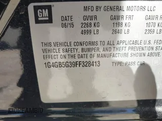 2015 Buick LaCrosse Leather with VIN 1G4GB5G39FF328413, listed as a IAAI auction lot 42017077 with 57,633 mi miles. Bid and sale history available at carsss.com. Image 9.