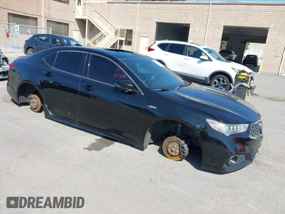 2018 Acura TLX w/A-SPEC Pkg with VIN 19UUB2F69JA007609, listed as a IAAI auction lot 41754437 with 195,047 mi miles. Bid and sale history available at carsss.com. Image 1.