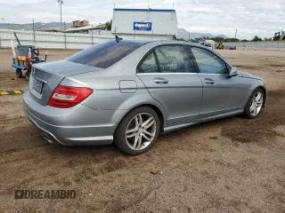 2013 Mercedes-Benz C 300 Sport with VIN WDDGF8AB6DG125342, listed as a Copart auction lot 66119635 with 239,314 mi miles and Clean title. Bid and sale history available at DreamBid. Image 3.