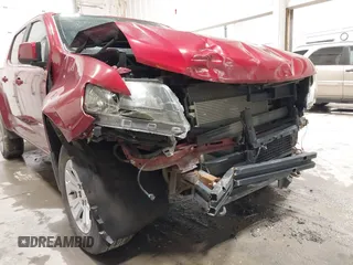 2017 Chevrolet Colorado 4WD LT with VIN 1GCGTCEN2H1287780, listed as a IAAI auction lot 40047606 with 33,299 mi miles and . Bid and sale history available at DreamBid. Image 6.