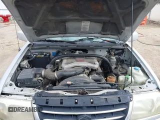 2002 Suzuki XL7 Standard z VIN JS3TY92V824101190, wystawiony jako IAAI lot #41749203 z przebiegiem 239 447 mil mil oraz . Historia ofert i sprzedaży dostępna na DreamBid. Obrazek 10.