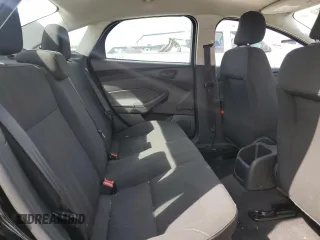 2018 Ford Focus S with VIN 1FADP3E25JL255581, listed as a Copart auction lot 47643705 with 98,025 mi miles and Salvage Title. Bid and sale history available at carsss.com. Image 10.