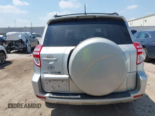 2010 Toyota RAV4 с VIN 2T3ZF4DV2AW036580, выставлен на аукционе IAAI как лот 42409728 с пробегом Не указан миль и . История ставок и продаж доступна на DreamBid. Изображение 16.