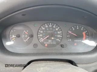 1997 Geo Prizm z VIN 1Y1SK526XVZ437486, wystawiony jako Copart lot #86422384 z przebiegiem 404 485 mil mil oraz Tytuł czysty. Historia ofert i sprzedaży dostępna na DreamBid. Obrazek 9.