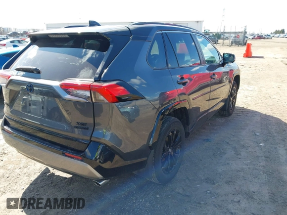 2024 Toyota RAV4 Hybrid XSE with VIN 2T3E6RFVXRW052367, listed as a IAAI auction lot 41350121 with 16,184 mi miles. Bid and sale history available at carsss.com. Image 4.