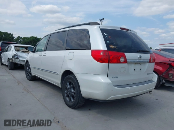 2006 Toyota Sienna XLE with VIN 5TDZA22C76S575385, listed as a IAAI auction lot 42056654 with 259,649 mi miles. Bid and sale history available at carsss.com. Image 3.
