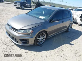 2017 Volkswagen Golf z VIN WVWVF7AU5HW015469, wystawiony jako IAAI lot #42033688 z przebiegiem 95 158 mil mil oraz . Historia ofert i sprzedaży dostępna na DreamBid. Obrazek 2.