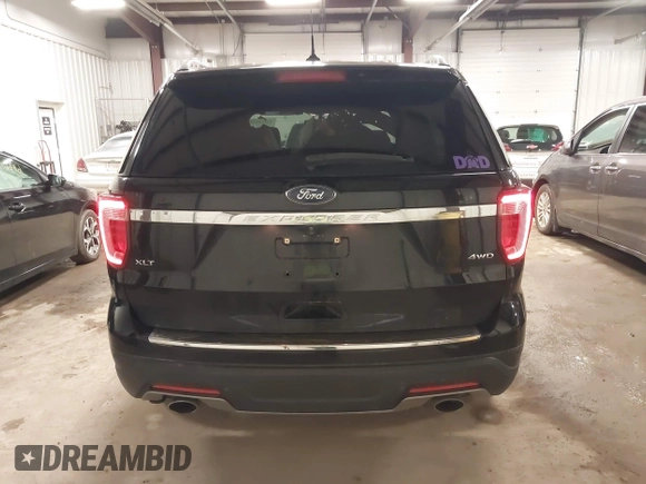2018 Ford Explorer XLT z VIN 1FM5K8D87JGC82785, wystawiony jako IAAI lot #41113925 z przebiegiem 90 780 mil mil oraz . Historia ofert i sprzedaży dostępna na DreamBid. Obrazek 16.