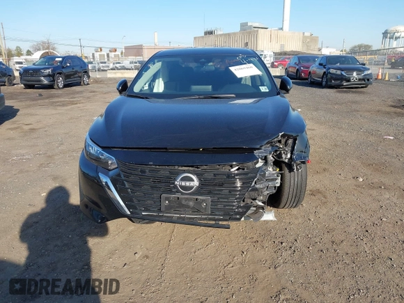 2024 Nissan Sentra SV with VIN 3N1AB8CV5RY231843, listed as a IAAI auction lot 42069460 with 11,619 mi miles and . Bid and sale history available at DreamBid. Image 13.