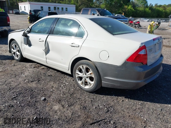 2012 Ford Fusion SE with VIN 3FAHP0HA9CR402640, listed as a IAAI auction lot 42052610 with 210,441 mi miles and . Bid and sale history available at carsss.com. Image 3.