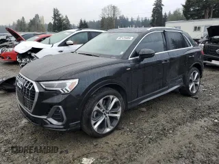 2020 Audi Q3 S line Prestige with VIN WA1FECF35L1122408, listed as a Copart auction lot 82124404 with 29,350 mi miles and Salvage Title. Bid and sale history available at carsss.com. Image 1.
