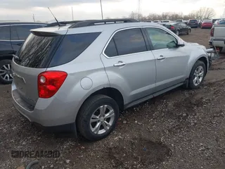 2011 Chevrolet Equinox LT w/1LT with VIN 2CNFLEEC8B6286798, listed as a IAAI auction lot 41948013 with 217,490 mi miles. Bid and sale history available at carsss.com. Image 4.
