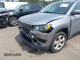 2018 Jeep Compass Altitude с VIN 3C4NJDBBXJT313666, выставлен на аукционе IAAI как лот 42112041 с пробегом 163 110 миль миль и . История ставок и продаж доступна на DreamBid. Изображение 6.