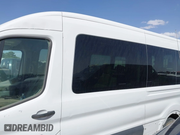 2018 Ford Transit Passenger XL с VIN 1FBAX2CG9JKB14299, выставлен на аукционе IAAI как лот 42136945 с пробегом 139 832 миль миль и . История ставок и продаж доступна на DreamBid. Изображение 13.