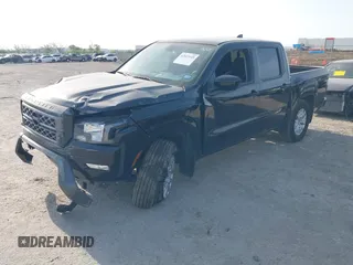 2024 Nissan Frontier SL z VIN 1N6ED1EJ5RN667709, wystawiony jako IAAI lot #42023149 z przebiegiem 3 335 mil mil oraz . Historia ofert i sprzedaży dostępna na DreamBid. Obrazek 18.