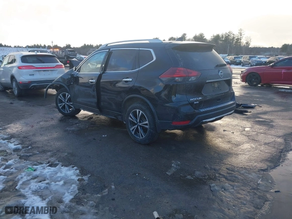 2020 Nissan Rogue SV with VIN JN8AT2MV9LW108233, listed as a IAAI auction lot 41431887 with 82,558 mi miles. Bid and sale history available at carsss.com. Image 3.
